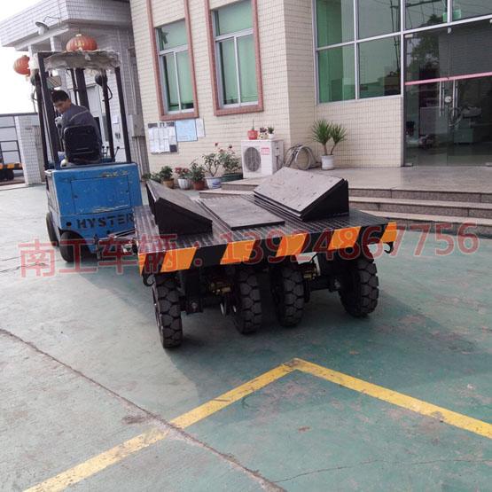 10吨车间工件铁皮卷圆桶运输平板拖车