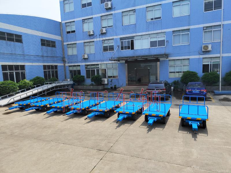 3吨无动力牵引平板拖车组前后可拆护栏